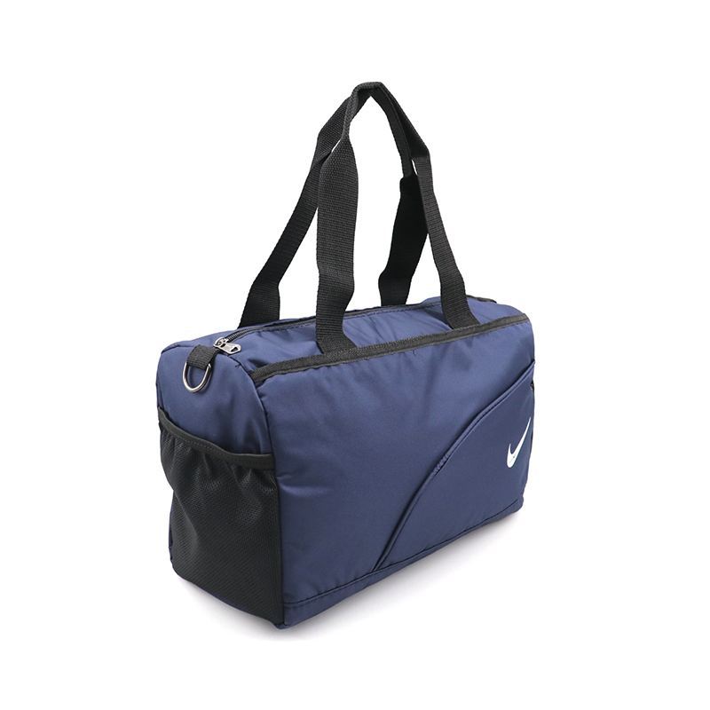 nike medium sports bag